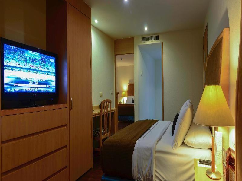 Hotel Riazor Aeropuerto Мехіко Номер фото
